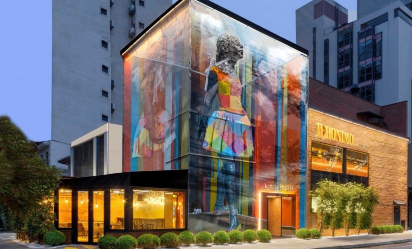 Nova unidade Jeronimo Burger Itaim, com arte do artista Kobra na fachada