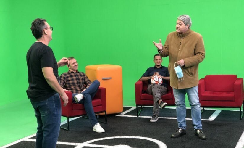 Datena durante participação no programa "Os Donos da Bola"