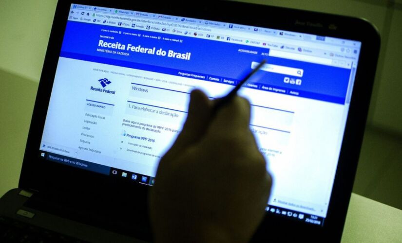 Mais de 240 mil contribuintes que ca&iacute;ram na malha fina nos &uacute;ltimos anos, por inconsist&ecirc;ncias nas declara&ccedil;&otilde;es do Imposto de Renda (IR)