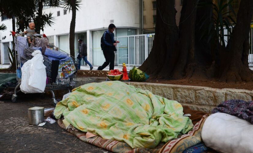 Número de criança e adolescentes em situação de rua em SP dobrou. 