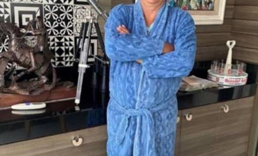 Zeca Pagodinho trocou cerveja por vinho na pandemia
