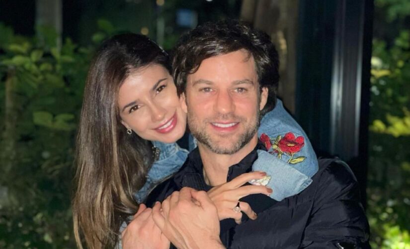 Paula Fernandes e o namorado Rony Cecconello