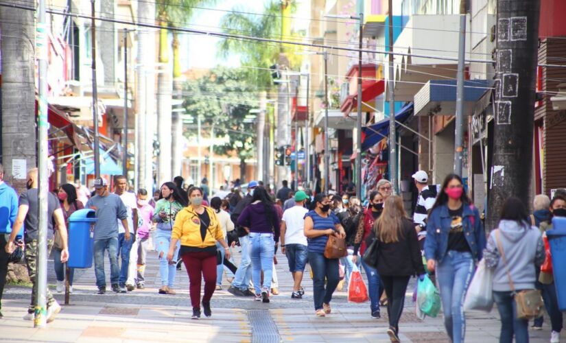Movimentação no comércio de rua de Campinas 