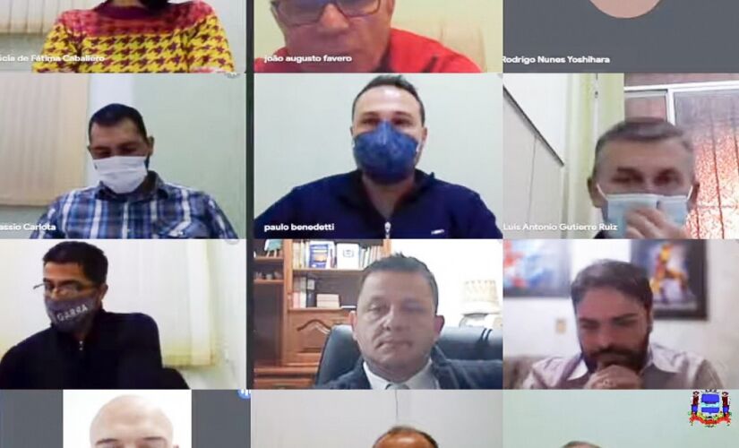 Os vereadores protocolaram oito requerimentos solicitando "minuto de silêncio" em virtude do falecimento de munícipes pelo coronavírus. Todos foram aprovados por unanimidade 