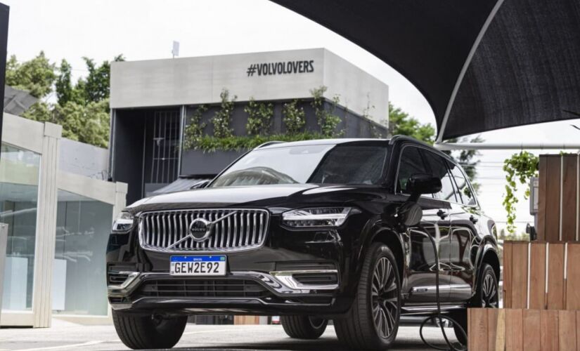 Campanha Volvo Lovers  vai at&eacute; o fim do ano e os carros s&atilde;o entregues com tanque cheio e a bateria carregada
