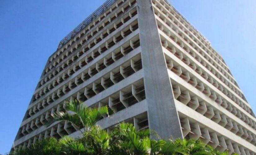 Imóveis comerciais e residenciais estão entre as opções disponíveis pelas leiloeiras no mês de julho