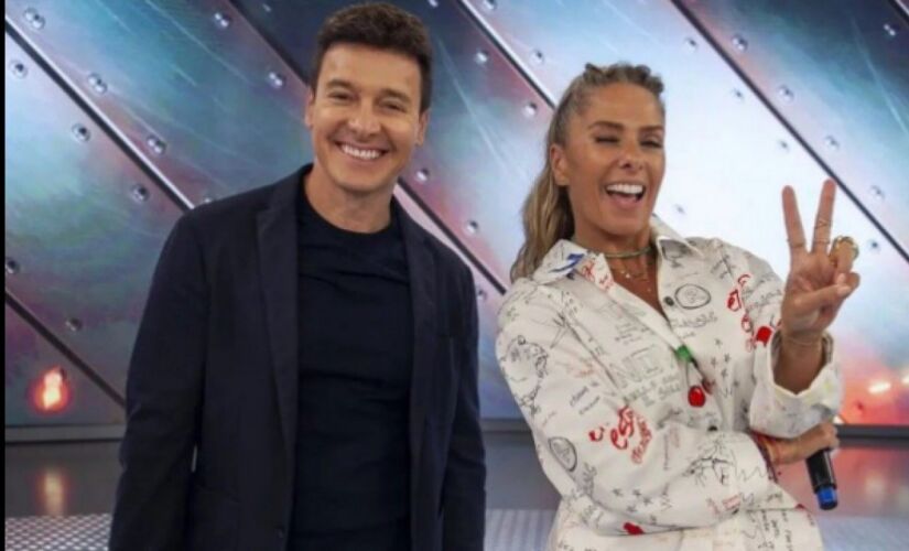 Adriane Galisteu substitui Rodrigo Faro na Record
