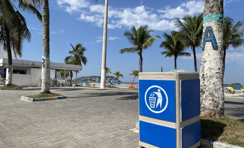 Nos últimos seis meses, 30 novas lixeiras com o mesmo padrão foram distribuídas entre as orlas