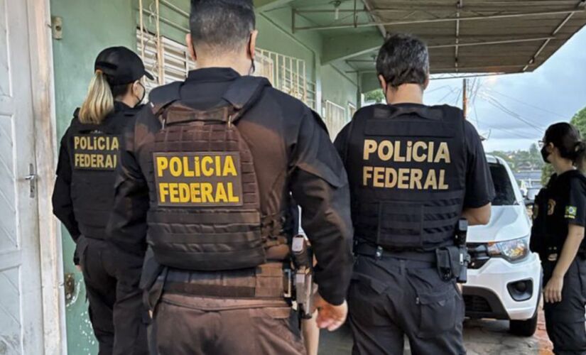 Agentes da Polícia Federal