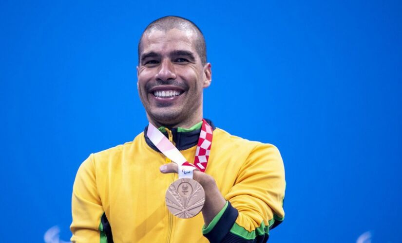 Daniel Dias é o maior atleta da história paralímpica nacional, com 27 medalhas ganhas na natação, sendo três no Japão