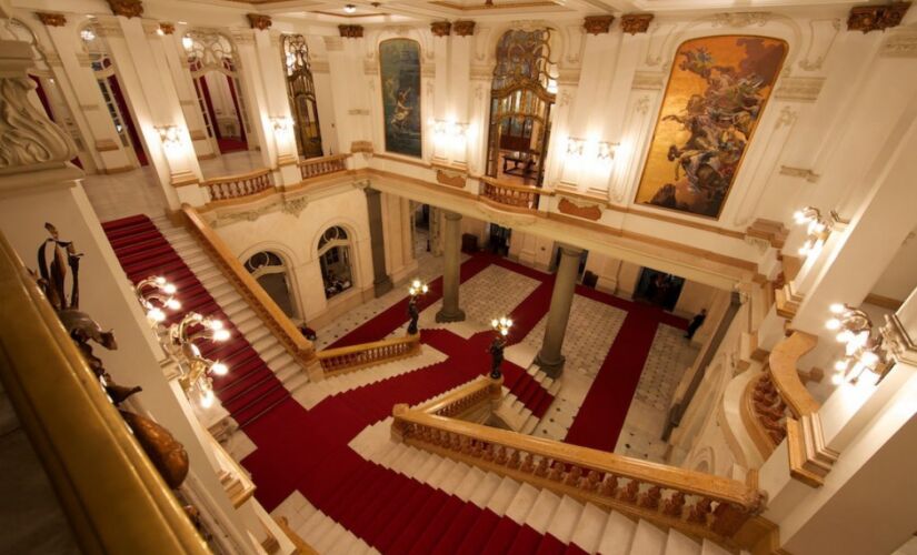 Parte interna do Theatro Municipal de São Paulo, no centro da cidade ; local foi aberto para o público em setembro de 1911