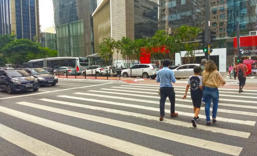 No ano passado, o mesmo levantamento tinha apontado que 41% da população fazia trajetos a pé
