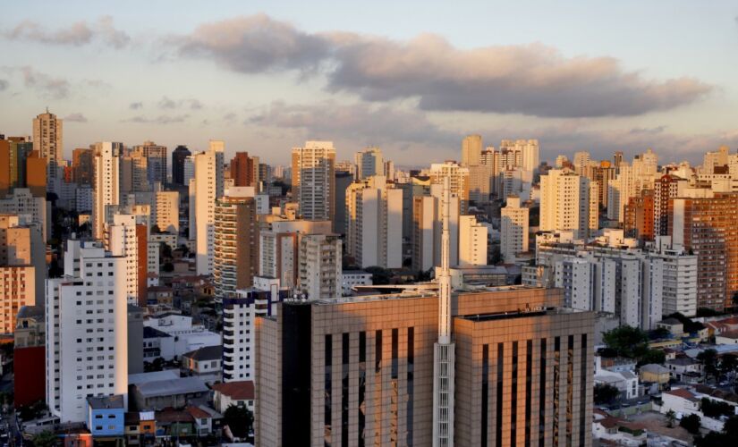 Vista de edifícios residenciais  na região da Vila Mariana 