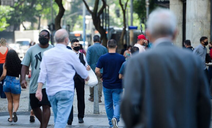 Rio permite lota&ccedil;&atilde;o m&aacute;xima em shoppings, atra&ccedil;&otilde;es culturais e de lazer
