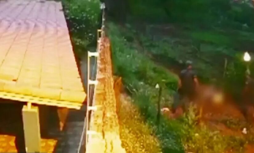 Vídeo mostra momento da execução do homem pelos PMs