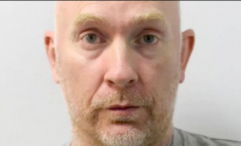 Policial britânico Wayne Couzens passará o resto da vida na prisão pelo assassinado de Sarah Everard 