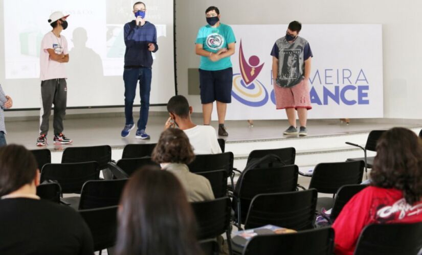Primeira Chance estimula protagonismo entre os jovens  em São José dos Campos 