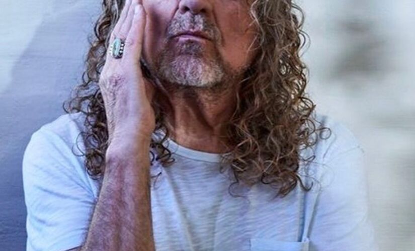 Robert Plant, vocalista da banda, continua em atividade 