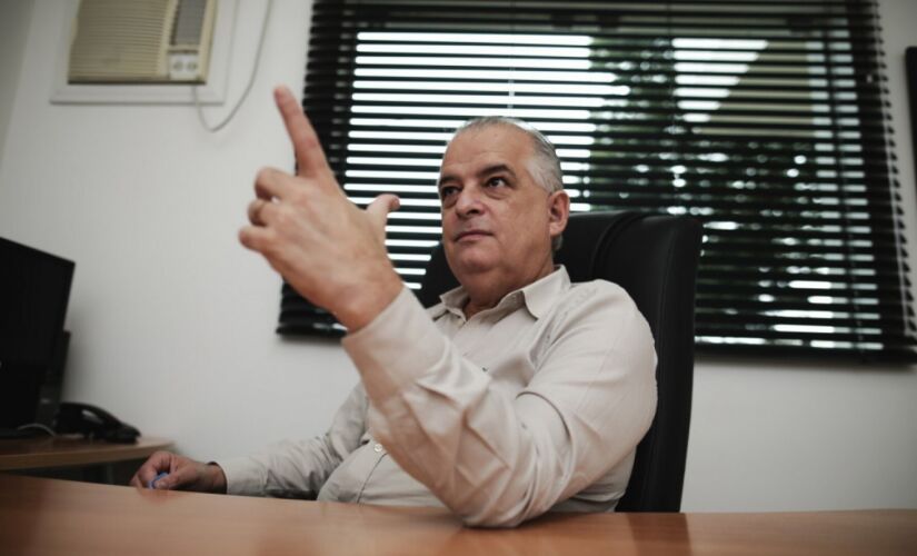 'Essa é uma operação política e não policial', disse o ex-governador 
