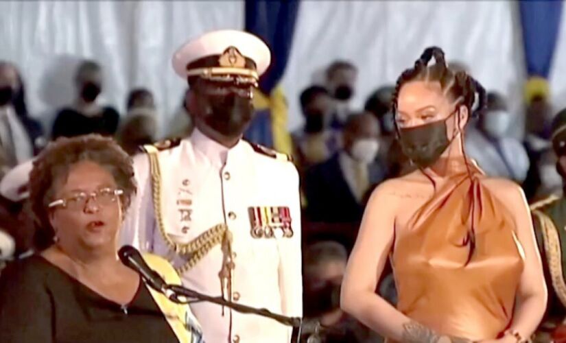 Rihanna é declarada heroína nacional de Barbados 