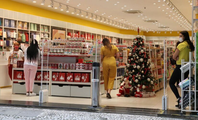 Alimentos e presentes pressionam inflação do Natal
