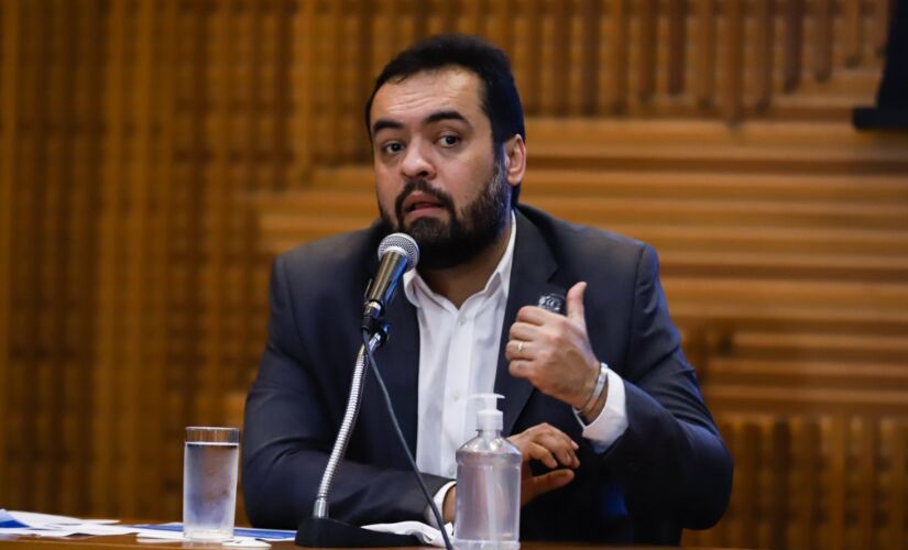 Governador do Rio de Janeiro Cl&aacute;udio Castro testa positivo para Covid-19