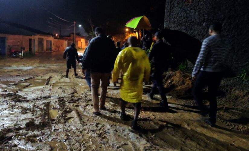 Cidade atingida pela chuva no sul da Bahia; enchentes no sul baiano e no norte de Minas foram provocadas por ciclone extratropical