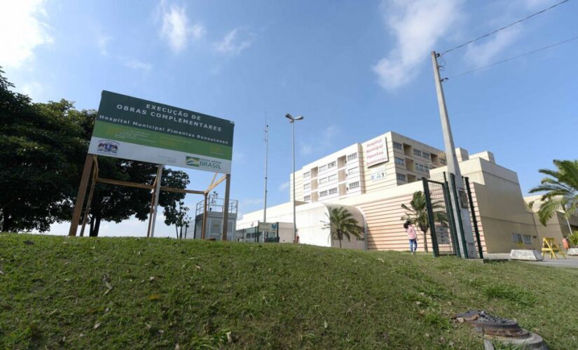 Fachada do Hospital Municipal Pimentas Bonsucesso em Guarulhos, na Grande SP ; atendimento é alvo de reclamações 