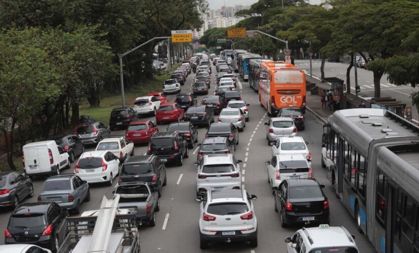 O proprietário de veículo terá que preparar o bolso, pois a tabela Fipe registrou alta média de 24,94% nos 12 meses até setembro