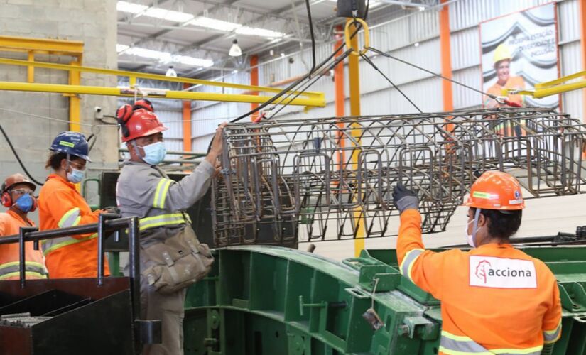 Obras da Linha 6-Laranja; equipamento deve percorrer cerca de dez quilômetros nos próximos meses