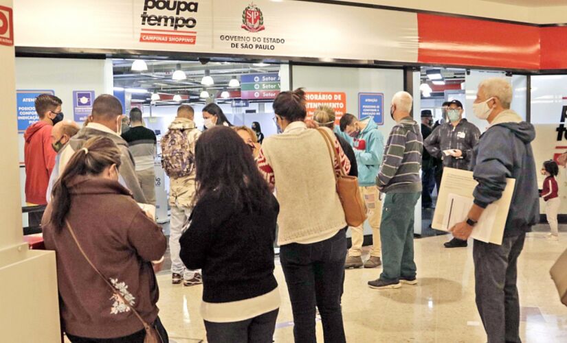 As novas unidades do Bom Prato e do Poupatempo vão funcionar no prédio que abrigou o antigo Sacolão Piraporinha