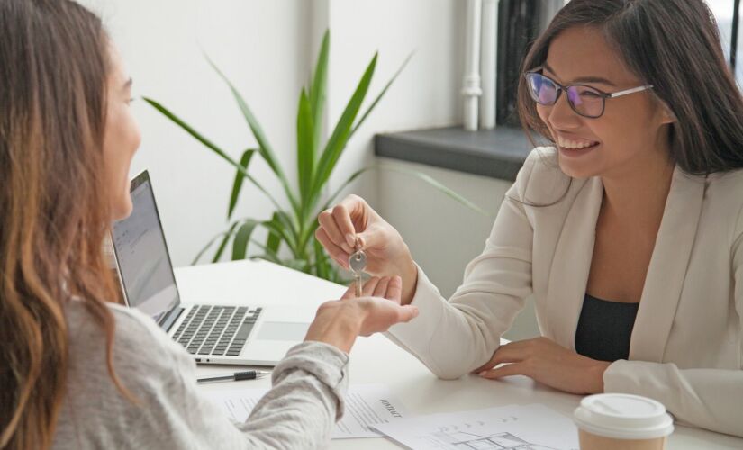 Mulheres estão mais interessadas na compra de imóveis, seja por meio de consórcio ou leilão