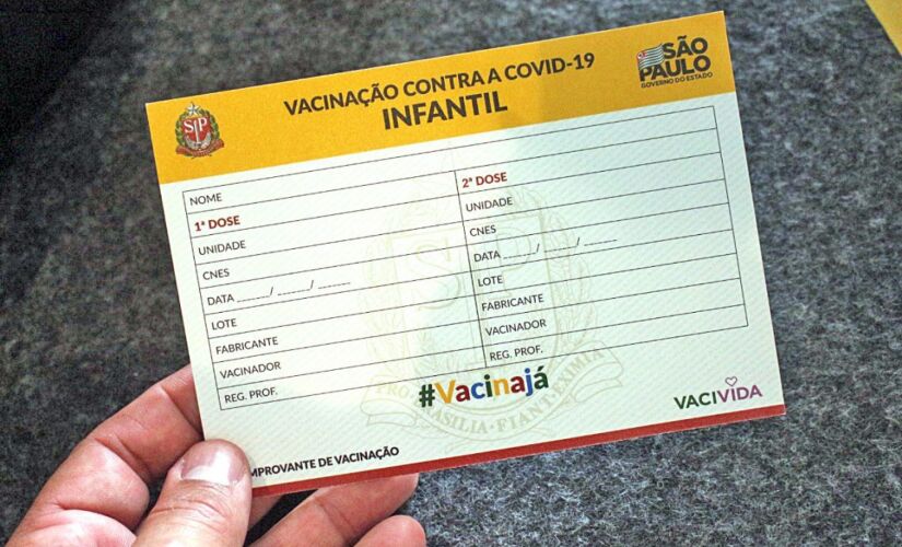 Cart&atilde;o para vacina&ccedil;&atilde;o de crian&ccedil;as contra a Covid-19 em SP