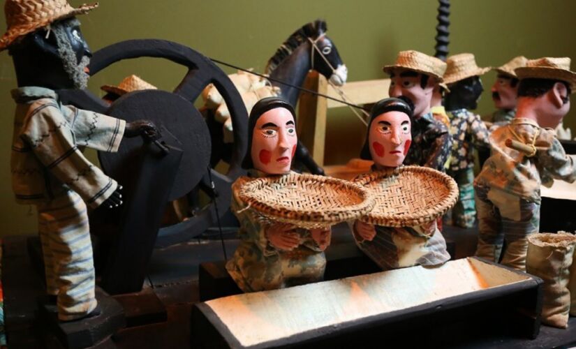 Casa da Farinha é um dos objetos da Sala das Tecnologias, que faz parte da exposição permanente do Museu do Folclore
