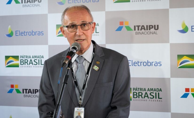 general Jo&atilde;o Francisco Ferreira, o Diretor-geral de Itaipu