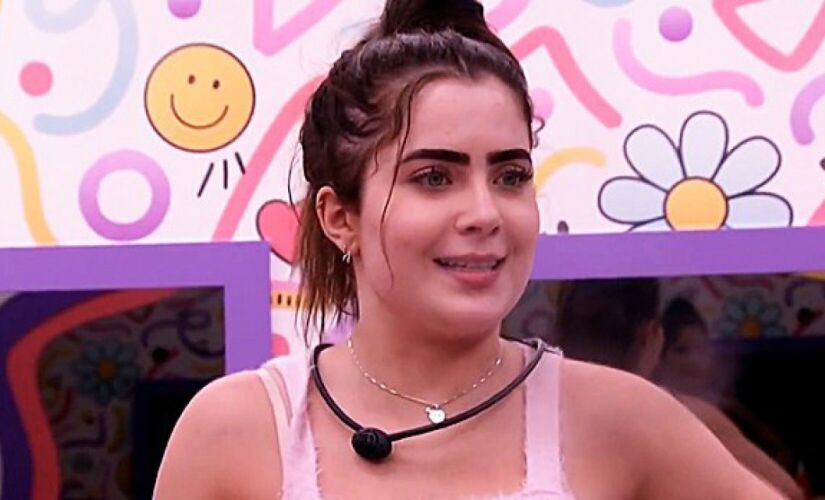 "Tudo bem rir 
de si mesmo". 
Equipe de Jade Picon 
ao rebater Leo Picon por conta do controle das redes de Jade.