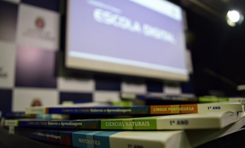 Programa Escola Digital foi prometido em 2019