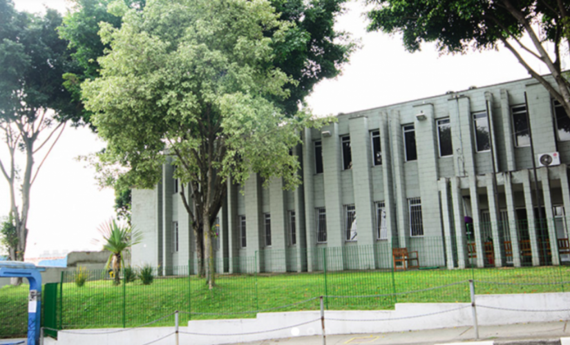 Faxada do AME de Taboão da Serra, na região sudoeste da Grande São Paulo