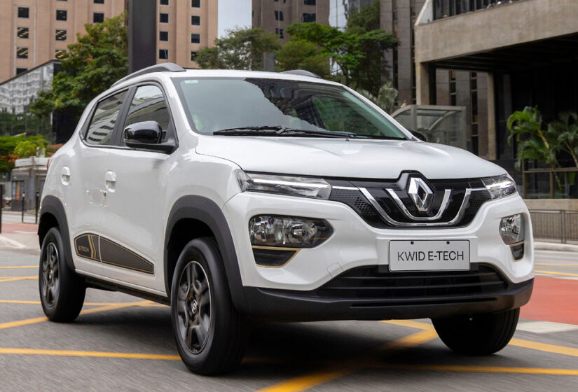 O Kwid E-Tech tem motor com 48 kW de potência (65 cavalos) e 11,5 kgfm de torque - Fotos: Divulgação