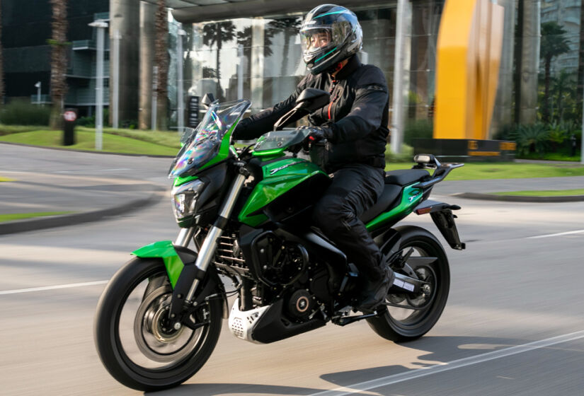 Bajaj Dominar 400 - Foto: Divulgação