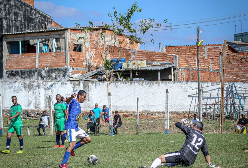 Na manhã deste domingo (18) aconteceu, no campo do América, mais uma rodada da 2ª fase da Taça João Rubini de Futebol Veterano  Categoria Quarentão, em Porto Feliz/ Honae Pereira