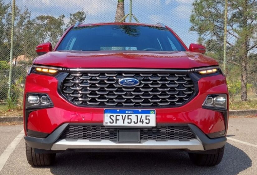 O SUV da Ford vem somente na versão "top" Titanium, sem opcionais - Fotos: Luiz Humberto Monteiro Pereira / AutoMotrix