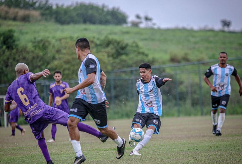 A fase semifinal da Copa Mauro Nóbrega de Futebol Amador aconteceu no último domingo (8) no estádio Municipal Ernesto Rocco/Honae Pereira