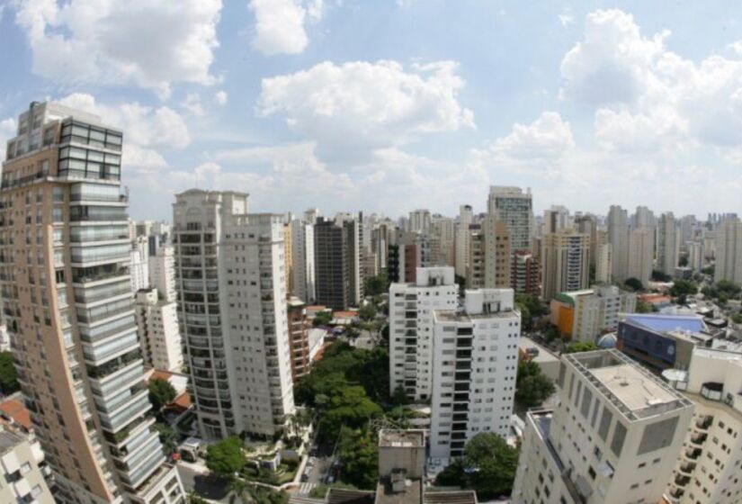 Também na Zona Sul, Moema é frequentemente listado entre os bairros mais seguros e bem estruturados de São Paulo. Com uma localização privilegiada, o bairro oferece fácil acesso ao Parque Ibirapuera, um dos maiores e mais populares parques da cidade. / Foto: Thiago Neme/Gazeta de S.Paulo