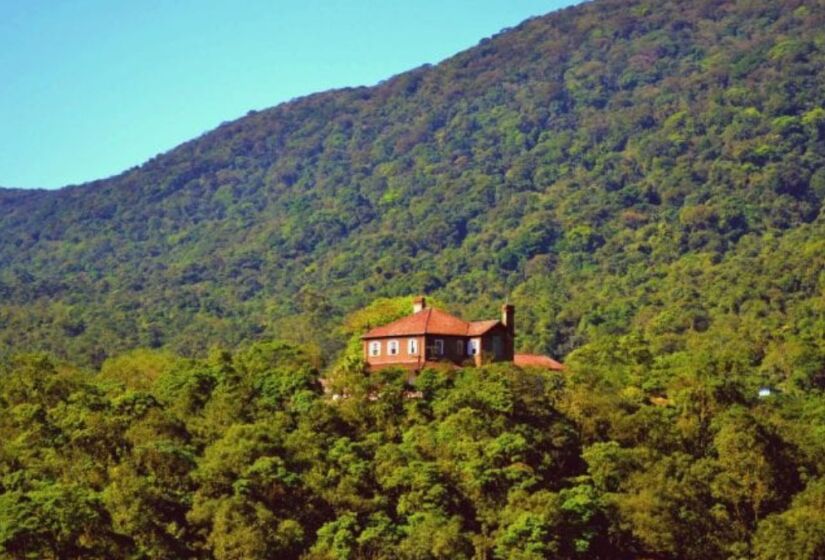 O Castelinho era a residência do engenheiro e autoridade máxima da ferrovia inglesa. / (Foto: Brunella Nunes/Quanto Custa Viajar)