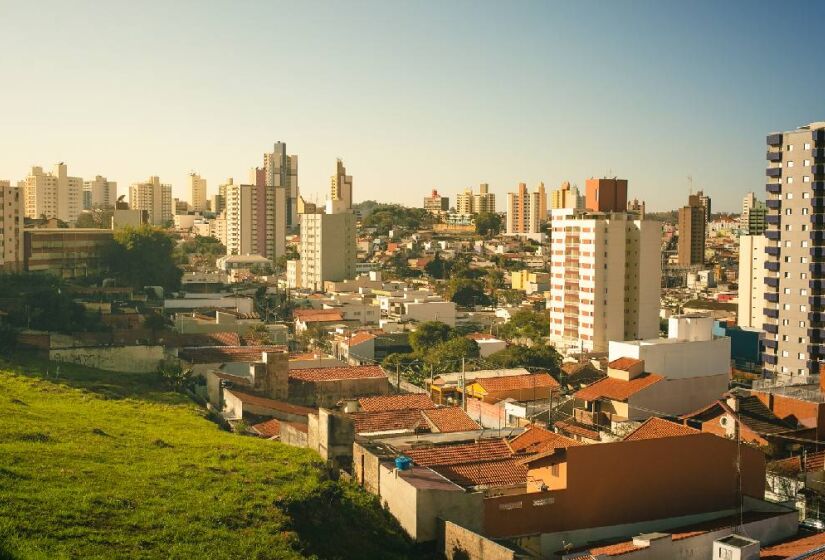 Jundiaí possui um dos Índices de Desenvolvimento Humano (IDH) mais altos do Brasil. Isso significa que a qualidade dos serviços oferecidos aos seus moradores, como saúde, educação e infraestrutura é boa.