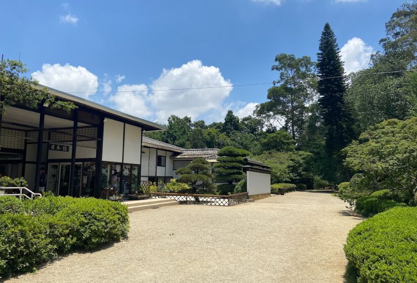 Para os amantes da cultura japonesa, o Pavilhão Japonês é uma das paradas obrigatórias dentro do Parque Ibirapuera. Um dos seus espaços mais bonitos é onde se realiza a Cerimônia do Chá, lembrando que essa é uma bebida muito importante na cultura oriental - (Victor Sampaio/Google Reviews)