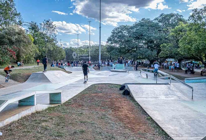 Complexo com pistas de skate - Foto: Rodrigo Pivas / Gazeta de S. Paulo