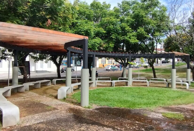 Os passeios ao ar livre, como no Parque Ecológico de São Carlos, permitem que as famílias apreciem um tempo de qualidade e longe da vida estressante - (Foto: Wellington Garcia/Google Reviews)