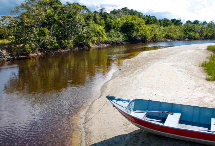 A Praia do Pereirinha, está localizada na Ilha do Cardoso, e é um dos destinos mais procurados por visitantes que buscam um ambiente natural preservado e tranquilo. Foto: Prefeitura de Cananéia